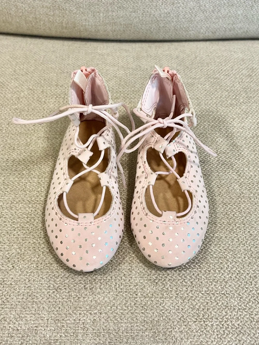 OshKosh B’gosh Size 5 Toddler Girls Karlie-G Pink Silver Polka Dot Lace Up Shoes